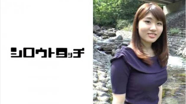 我在豪华帐篷设施与她发生性关系，她撒尿。-快影AV